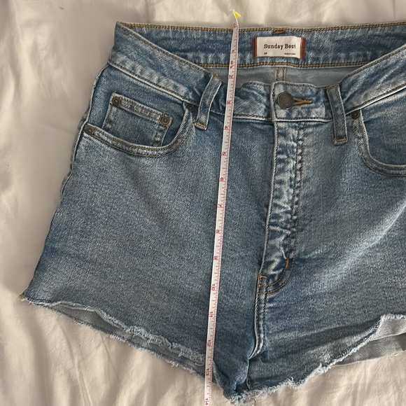 Sunday Best TATUM 3" JEAN SHORT from Aritzia size 28 - Picture 5 of 6